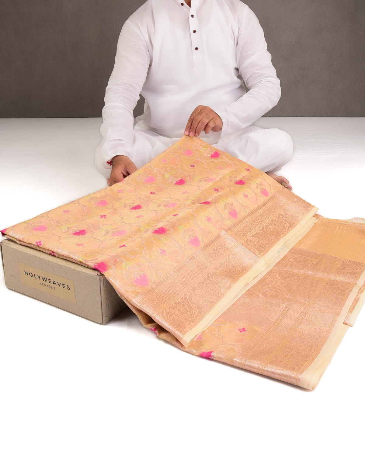 Metallic Yellow Ethnic Grids Cutwork Brocade Woven Art Cotton Tissue Banarasi Saree-HolyWeaves