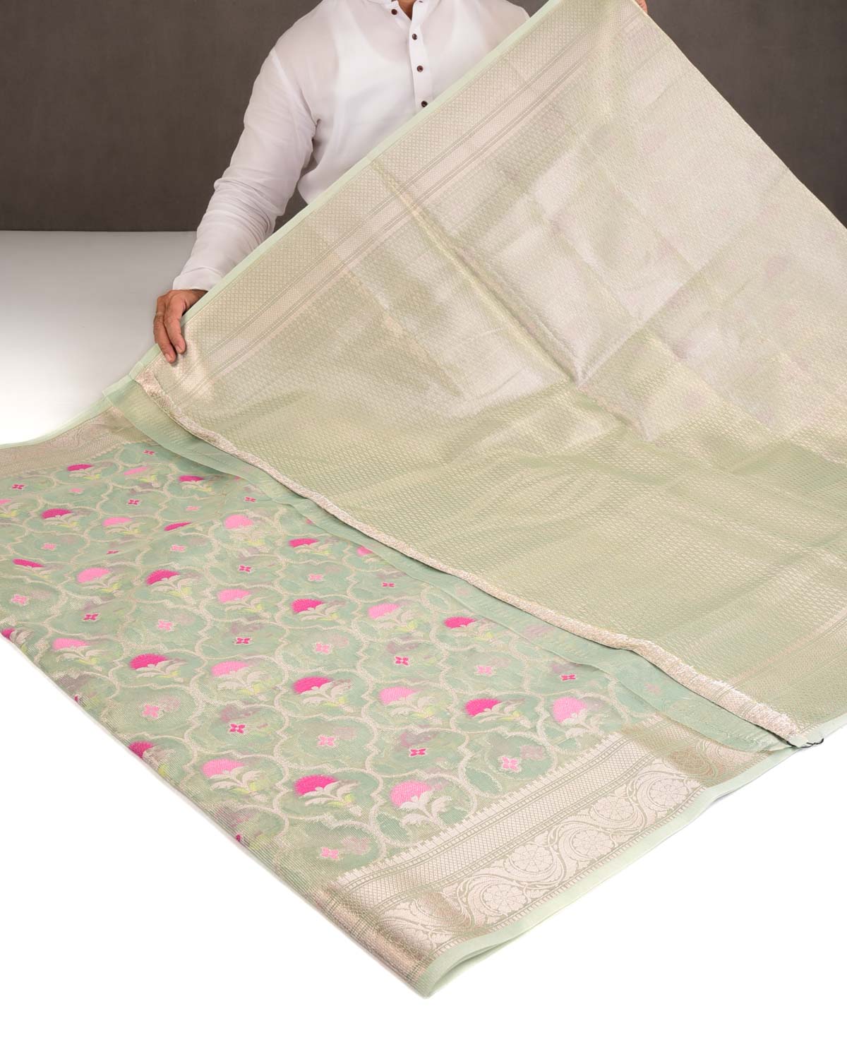 Metallic Blue Ethnic Grids Cutwork Brocade Woven Art Cotton Tissue Banarasi Saree-HolyWeaves