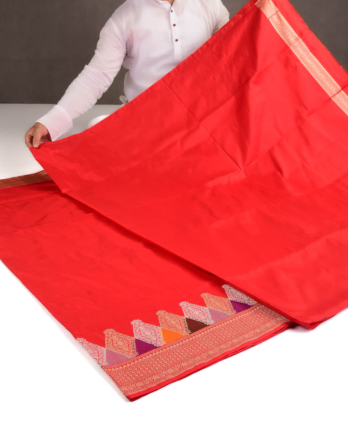 Bridal Red Gold & Silver Zari & Meenekari Kadhuan Brocade Handwoven Katan Silk Banarasi Saree-HolyWeaves