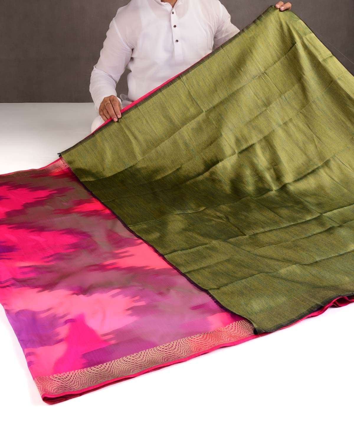 Rainbow Pink Kadhuan Brocade Handwoven Katan Silk Banarasi Saree-HolyWeaves