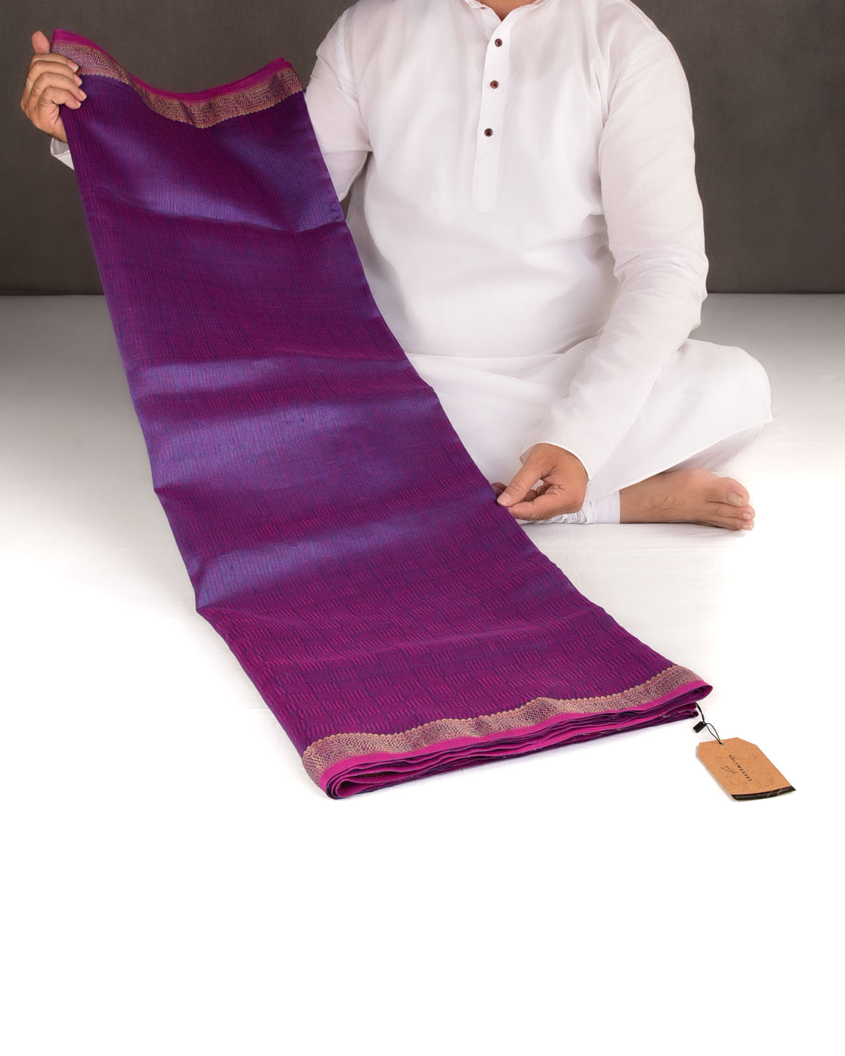 Blue On Pink Chequered Grids WATERMARK Brocade Handwoven Linen Silk Banarasi Saree-HolyWeaves