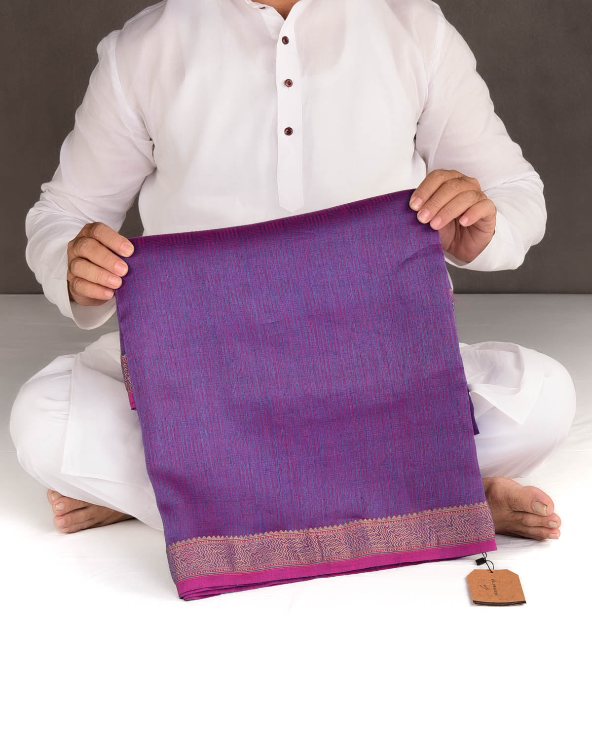 Blue On Pink Chequered Grids WATERMARK Brocade Handwoven Linen Silk Banarasi Saree-HolyWeaves