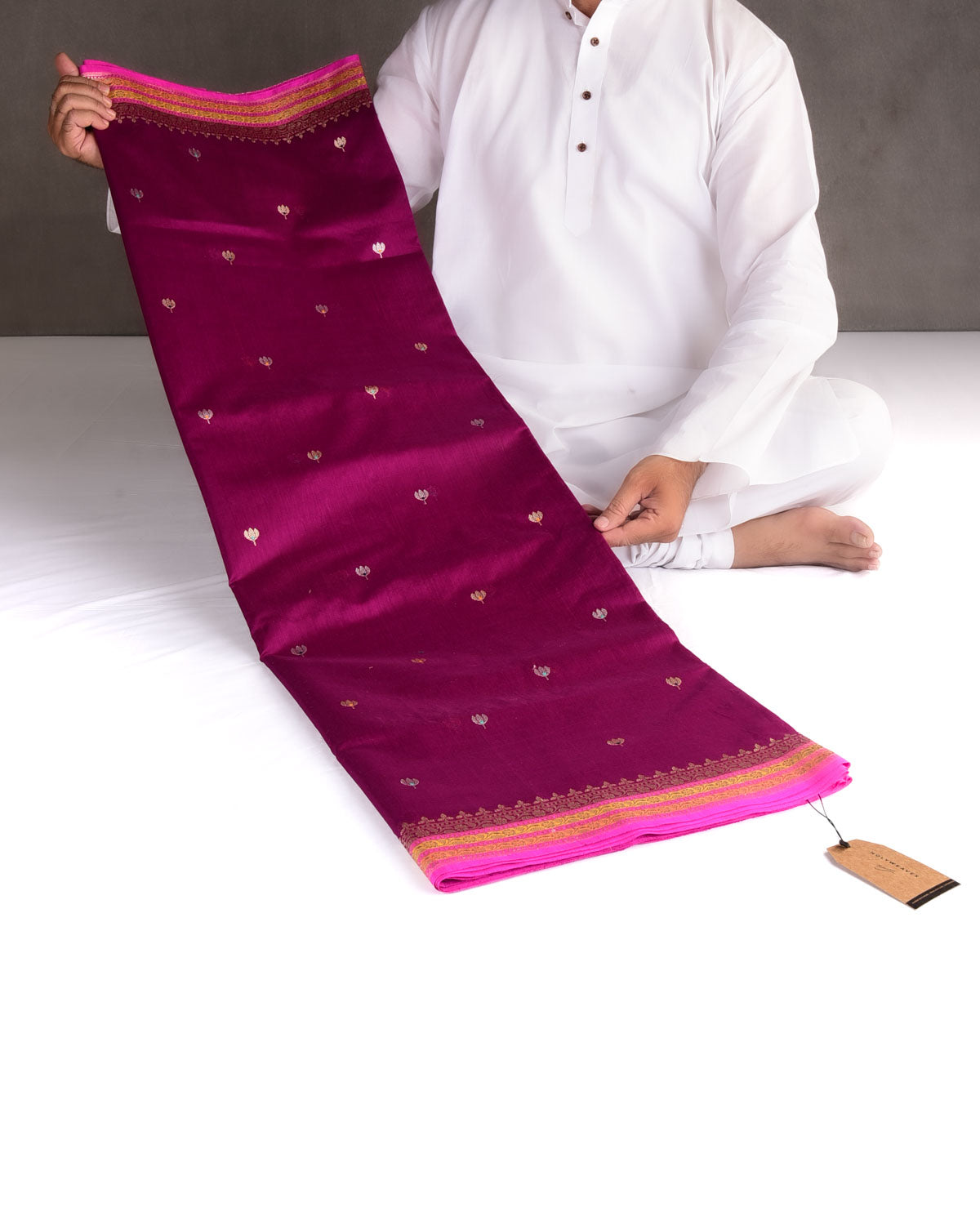 Magenta Gold Zari & Resham Buti Kadhuan Brocade Handwoven Cotton Silk Banarasi Saree