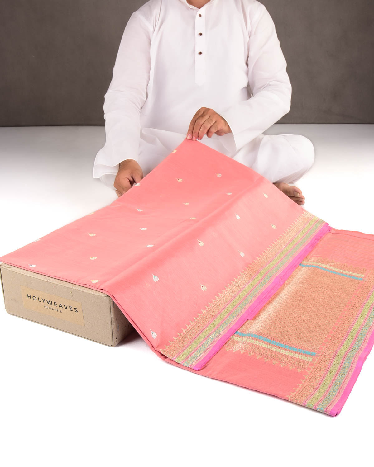 Peach Gold & Silver Zari & Resham Kamal Buti Kadhuan Brocade Handwoven Cotton Silk Banarasi Saree