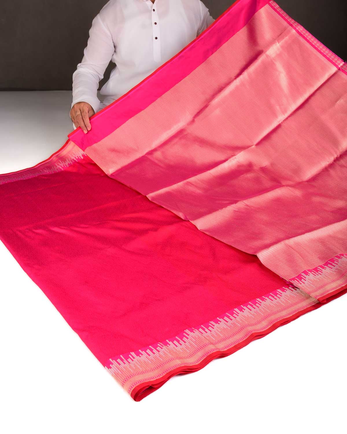 Shot Red-Pink Gold & Silver Zari Tanchoi Kadhuan Brocade Handwoven Katan Silk Banarasi Saree-HolyWeaves