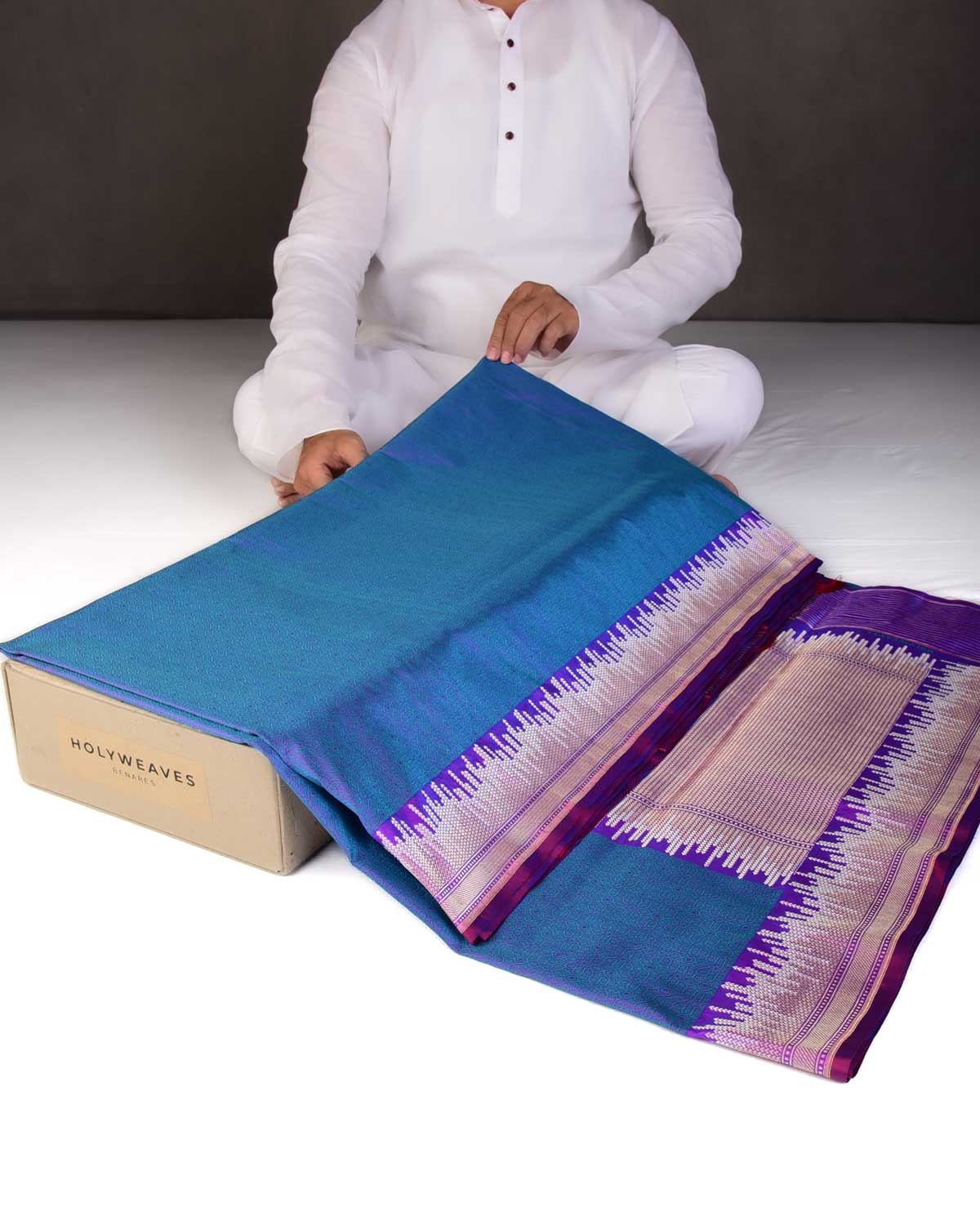 Shot Pink-Blue Mosaic Kadhuan Brocade Handwoven Katan Silk Banarasi Saree-HolyWeaves