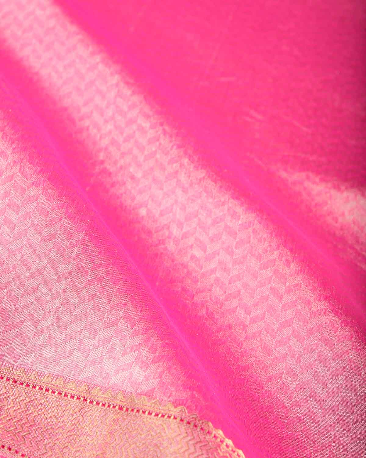 Metallic Pink Silver Zari Herringbone WATERMARK Brocade Handwoven Kora Tissue Banarasi Saree-HolyWeaves