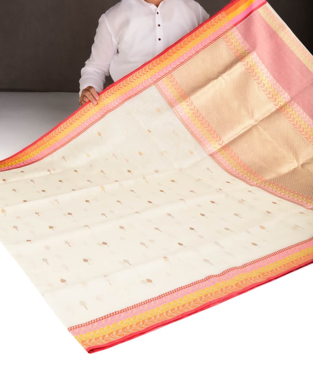 Ivory White Gold & Silver Zari Leaf Buti Kadhuan Brocade Handwoven Kora Silk Banarasi Saree with Multi-color Border Pallu-HolyWeaves