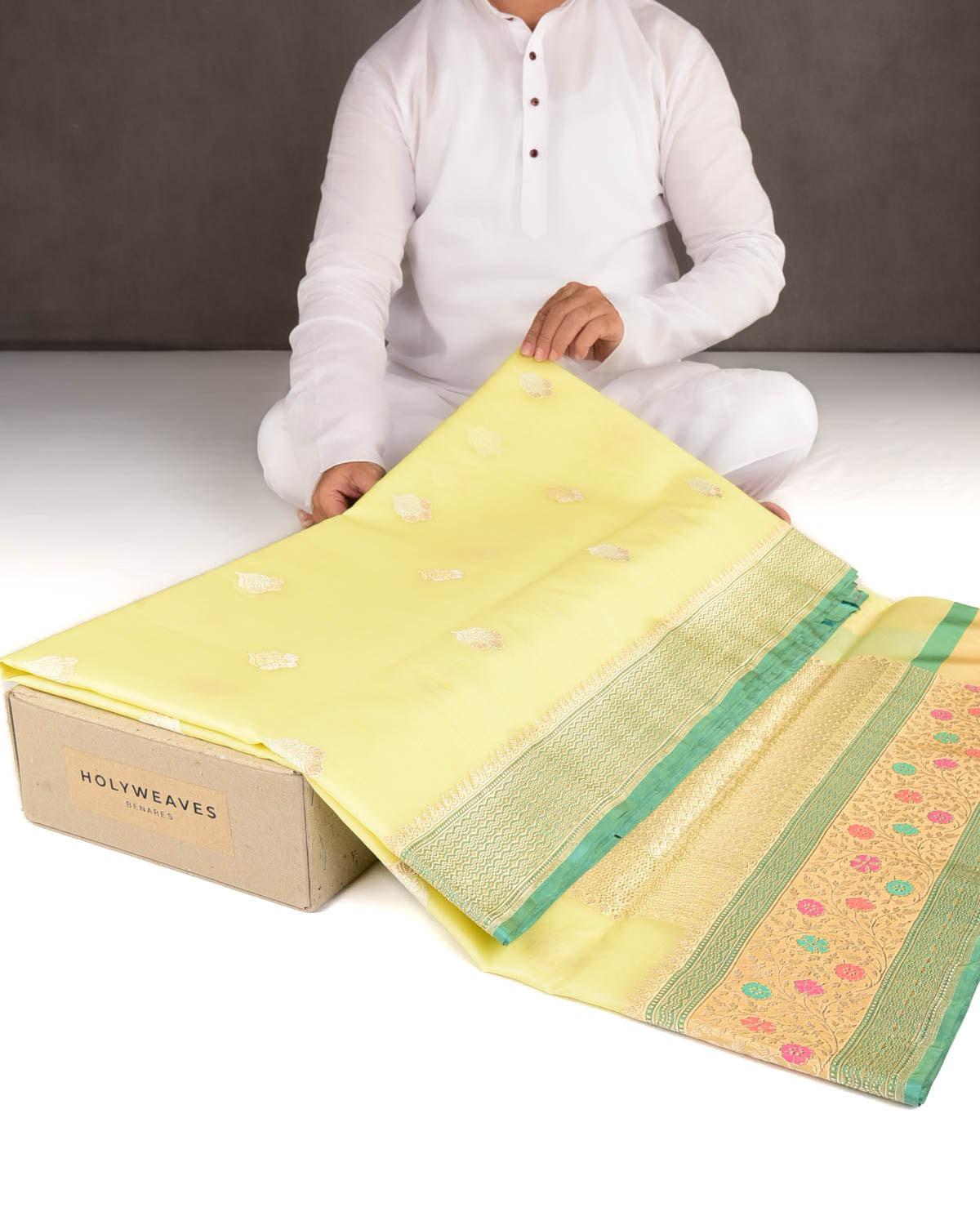 Lemon Yellow Gold & Silver Zari Buti Kadhuan Brocade Handwoven Kora Silk Banarasi Saree with Meenekari Border Pallu-HolyWeaves