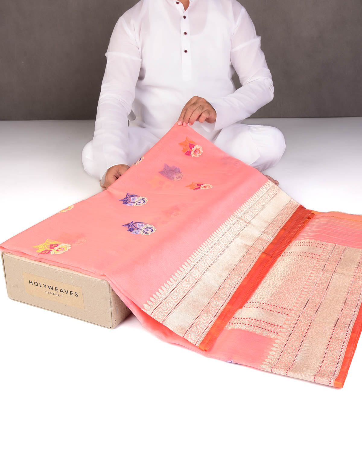 Peach Zari & Resham Gulab Buta Kadhuan Brocade Handwoven Kora Silk Banarasi Saree-HolyWeaves