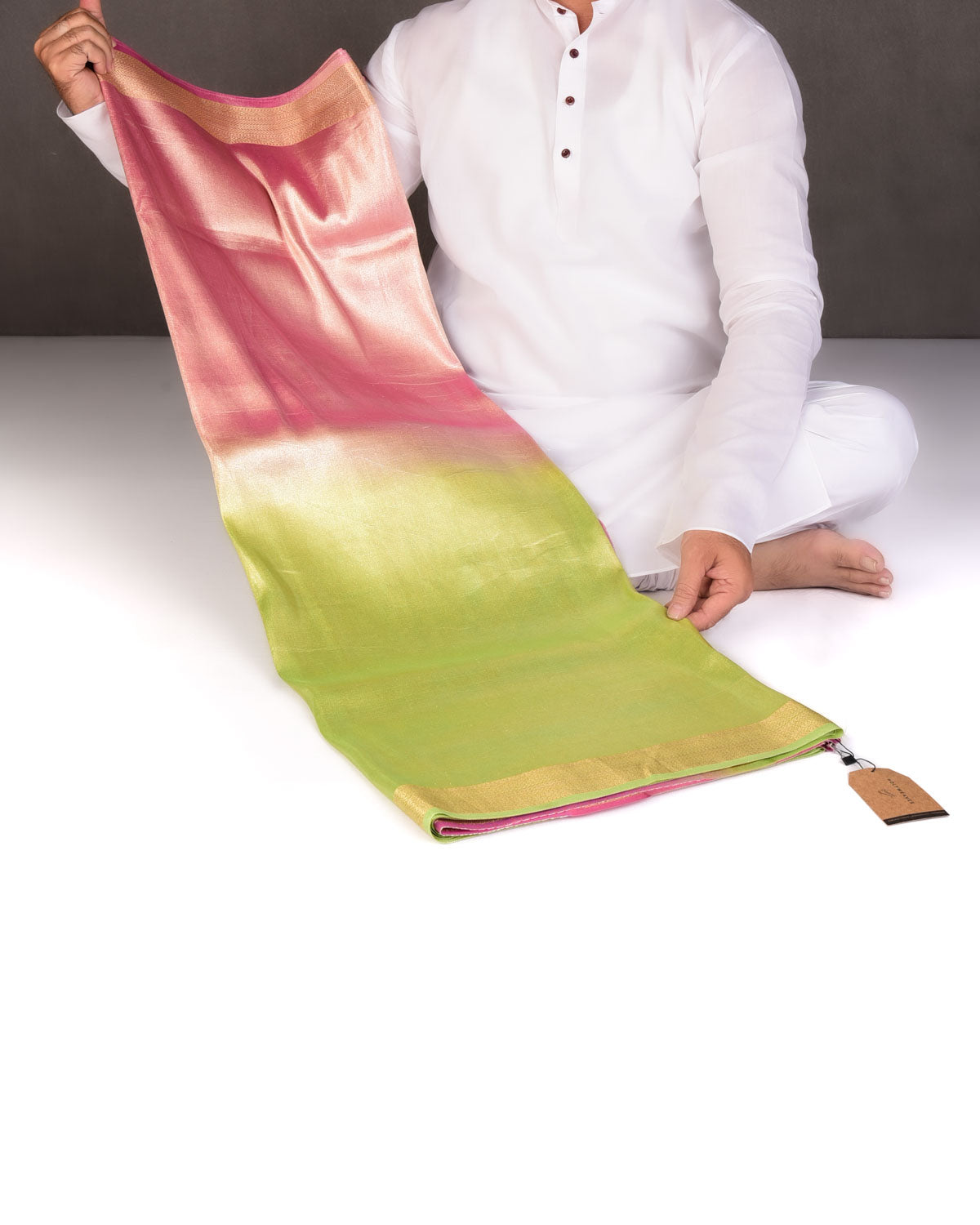 Ombre Metallic Green-Pink Brocade Woven Katan Tissue Banarasi Saree with Contrast Border Pallu-HolyWeaves