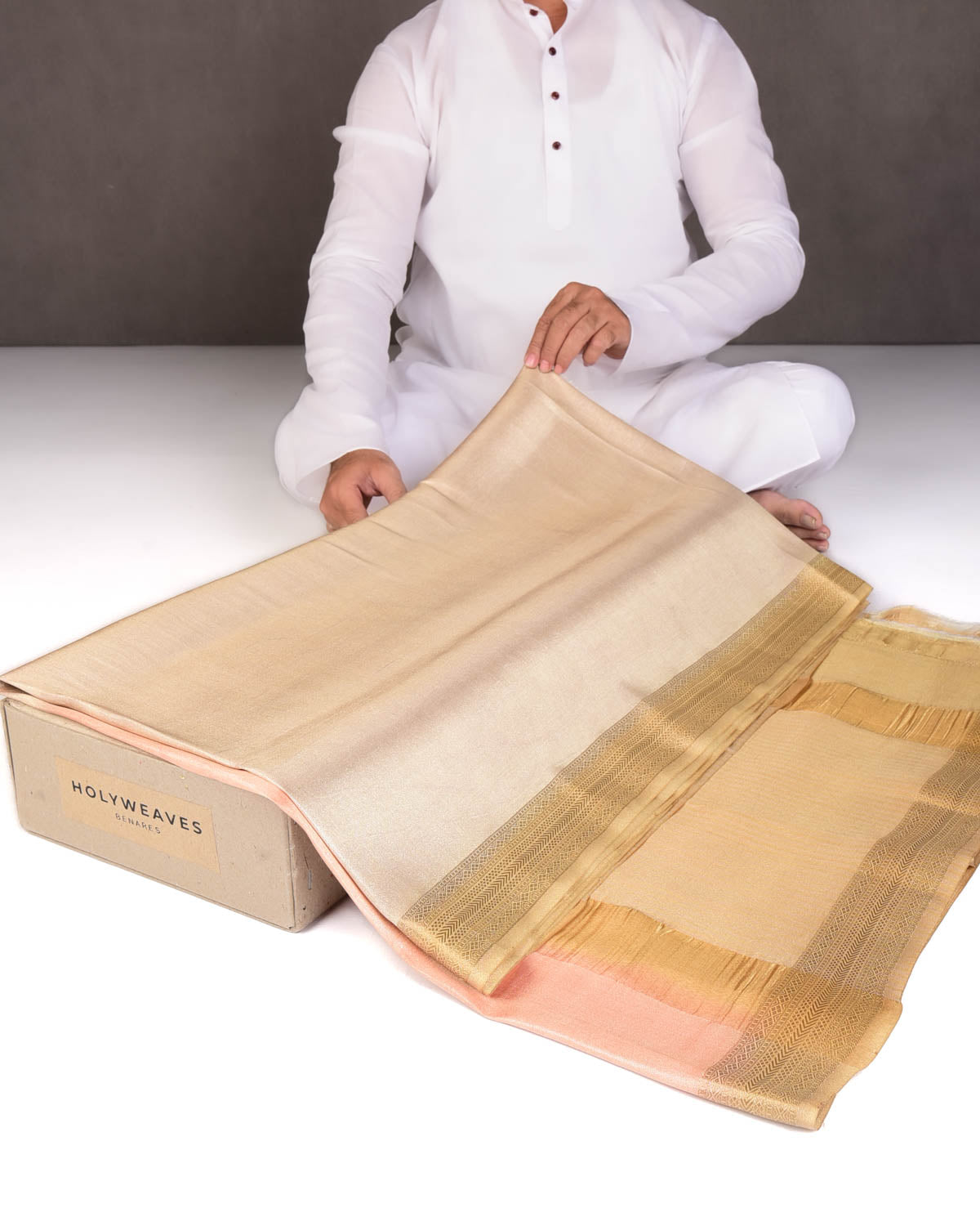 Ombre Metallic Peach-Beige Brocade Woven Katan Tissue Banarasi Saree with Contrast Border Pallu-HolyWeaves