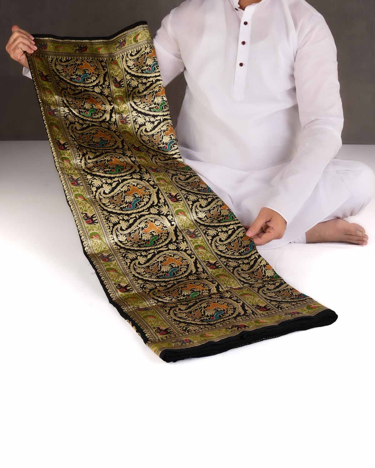 Black Kadhuan Brocade Handwoven Katan Silk Banarasi Saree with Shikargah Border Pallu-HolyWeaves