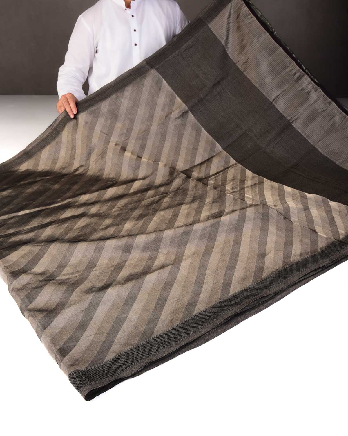 Metallic Silver Gray WATERMARK Diagonal Stripes Tanchoi Handwoven Kora Silk Banarasi Saree-HolyWeaves