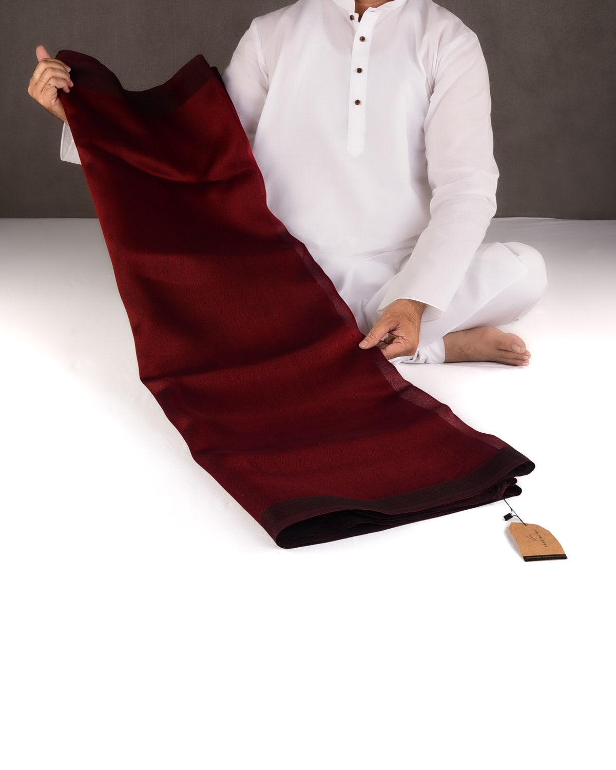 Maroon WATERMARK Abstract Geometry Tanchoi Handwoven Kora Silk Banarasi Saree-HolyWeaves