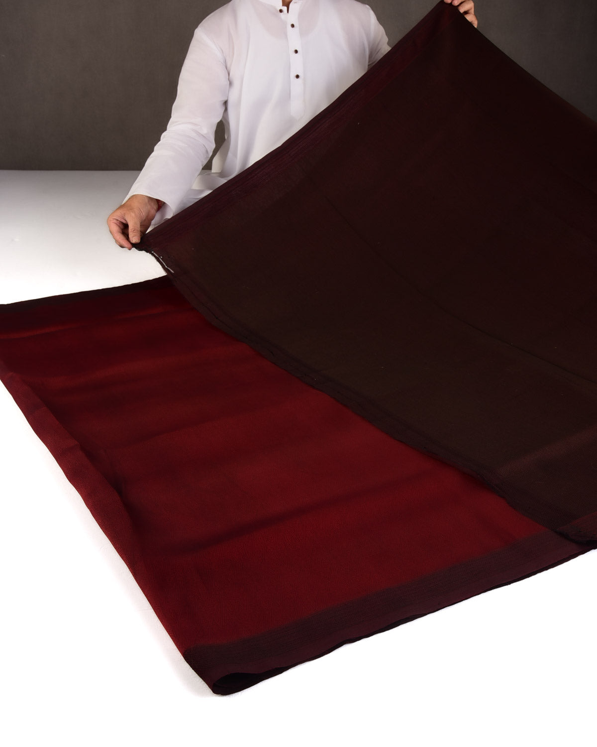 Maroon WATERMARK Abstract Geometry Tanchoi Handwoven Kora Silk Banarasi Saree-HolyWeaves