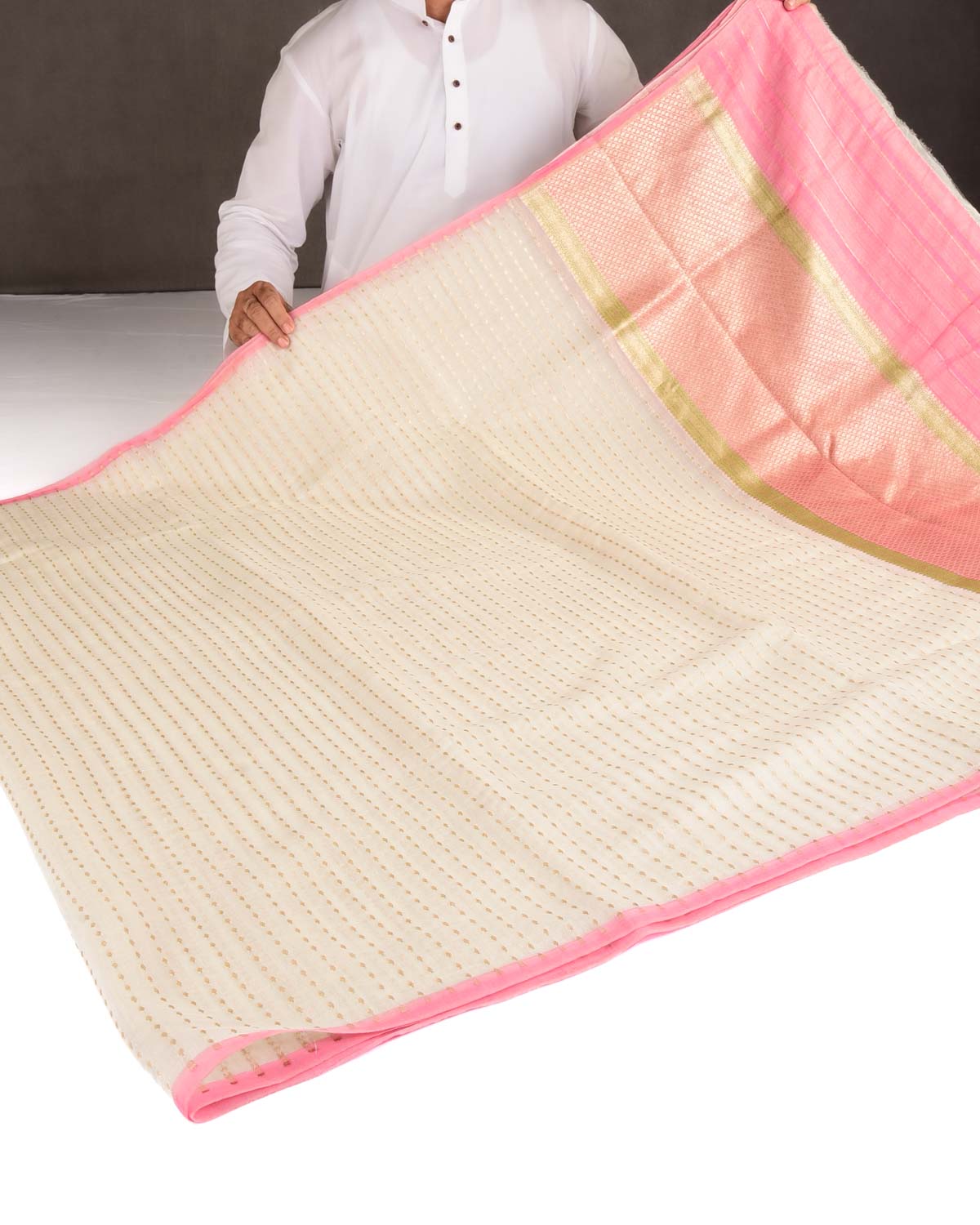 Ivory White Gold Zari Leaf Stripes Cutwork Brocade Woven Cotton Silk Banarasi Saree with Pink Selvage Pallu
