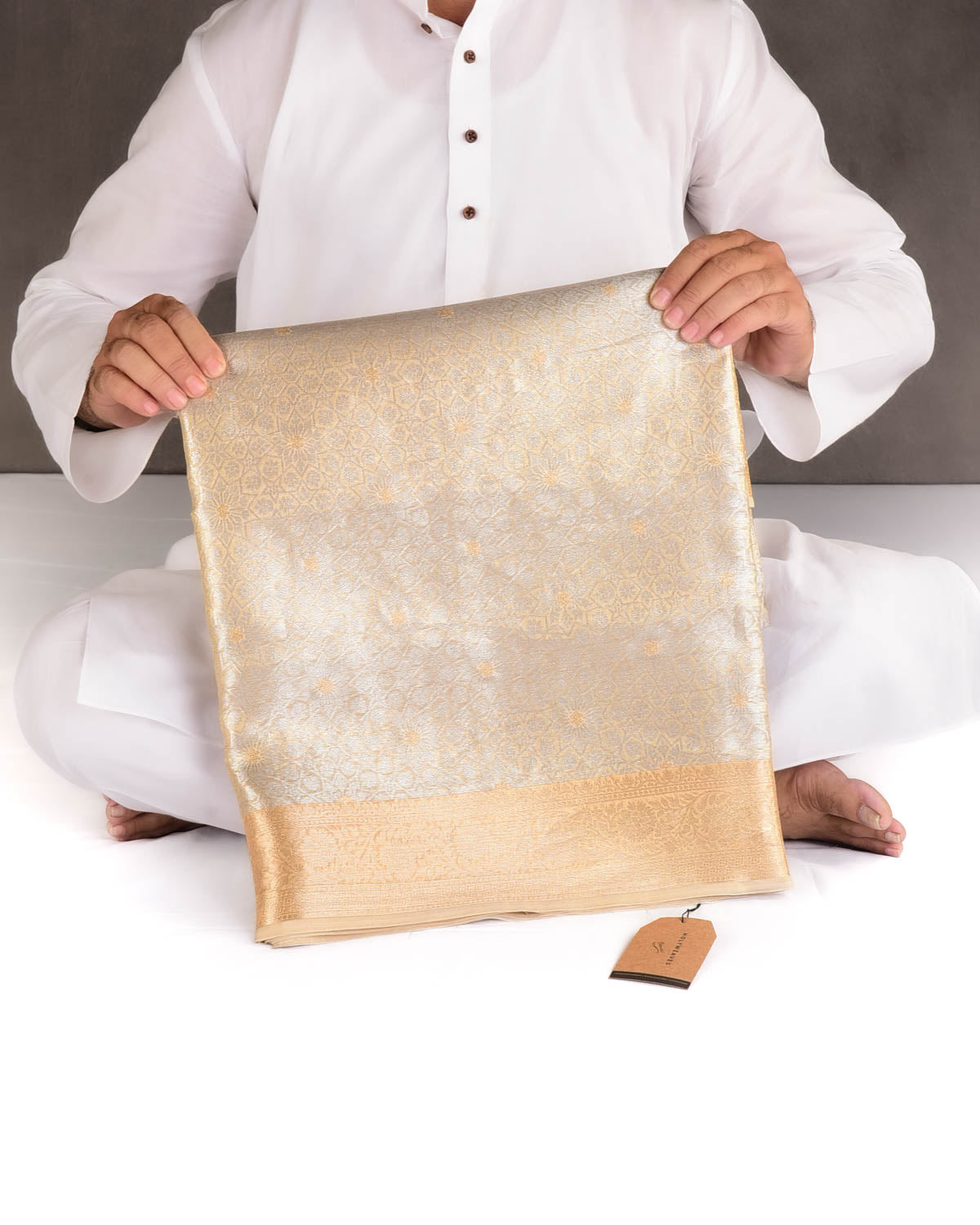 Metallic Gold Zari Kaleidoscopic Brocade Woven Kora Tissue Banarasi Saree