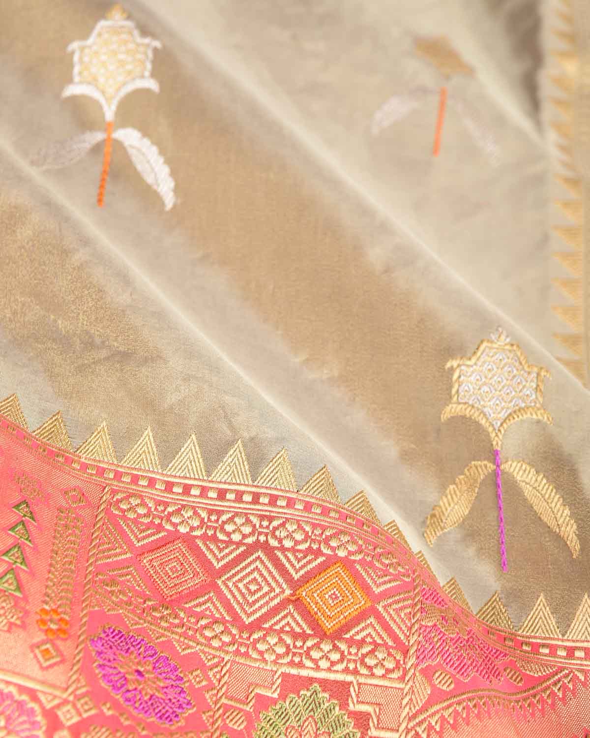 Metallic Green Gold & Silver Zari Buta Kadhuan Brocade Handwoven KatanTissue Banarasi Saree with Meenekari Border Pallu