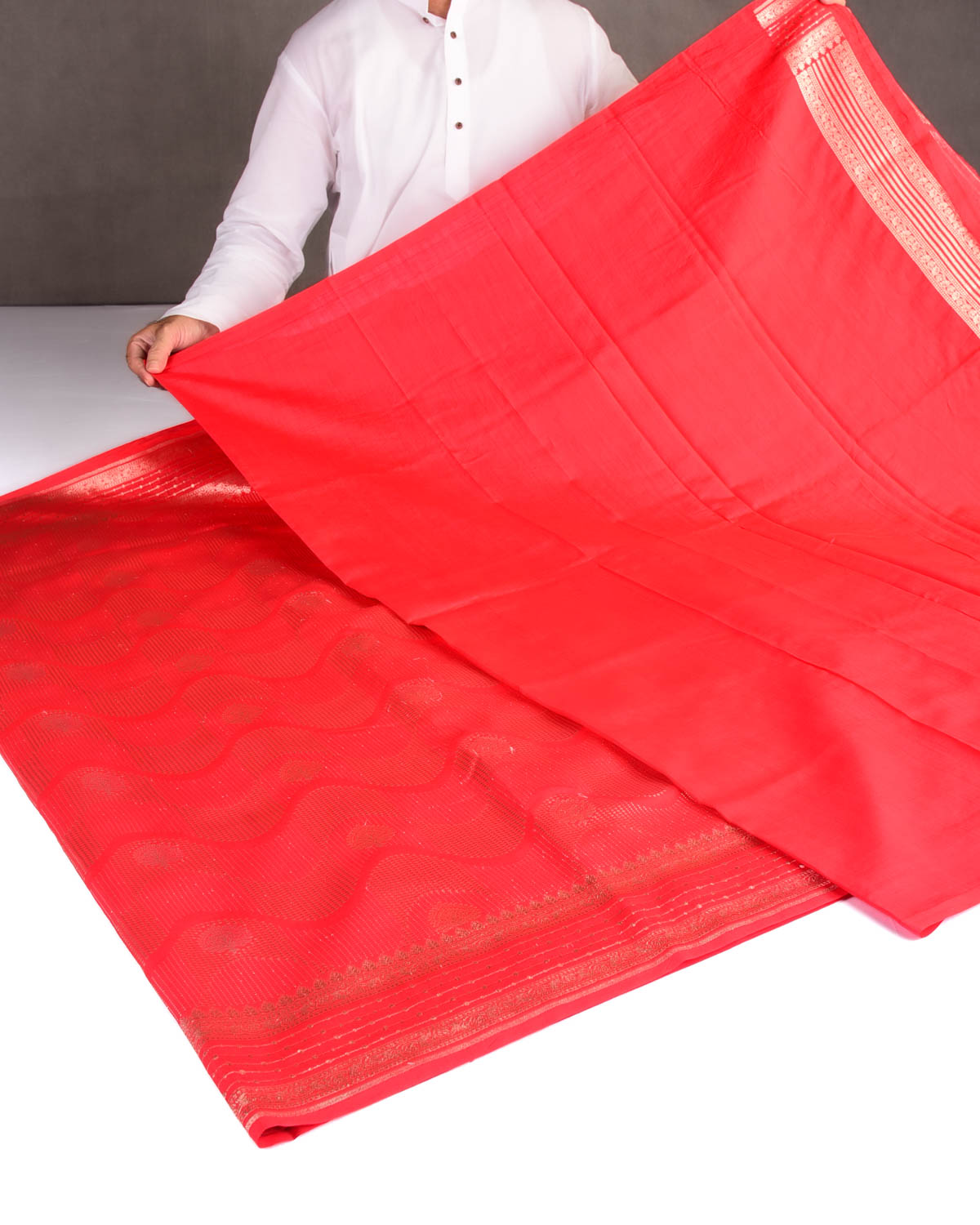 Bridal Red Gold & Silver Zari Brocade Woven Spun Silk Banarasi Saree