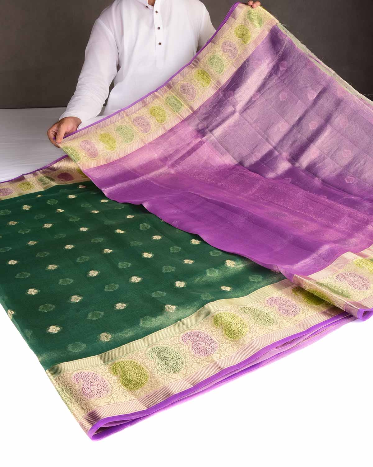 Metallic Green Hand Brush Dye Paisley Border Cutwork Brocade Woven Kora Tissue Banarasi Saree