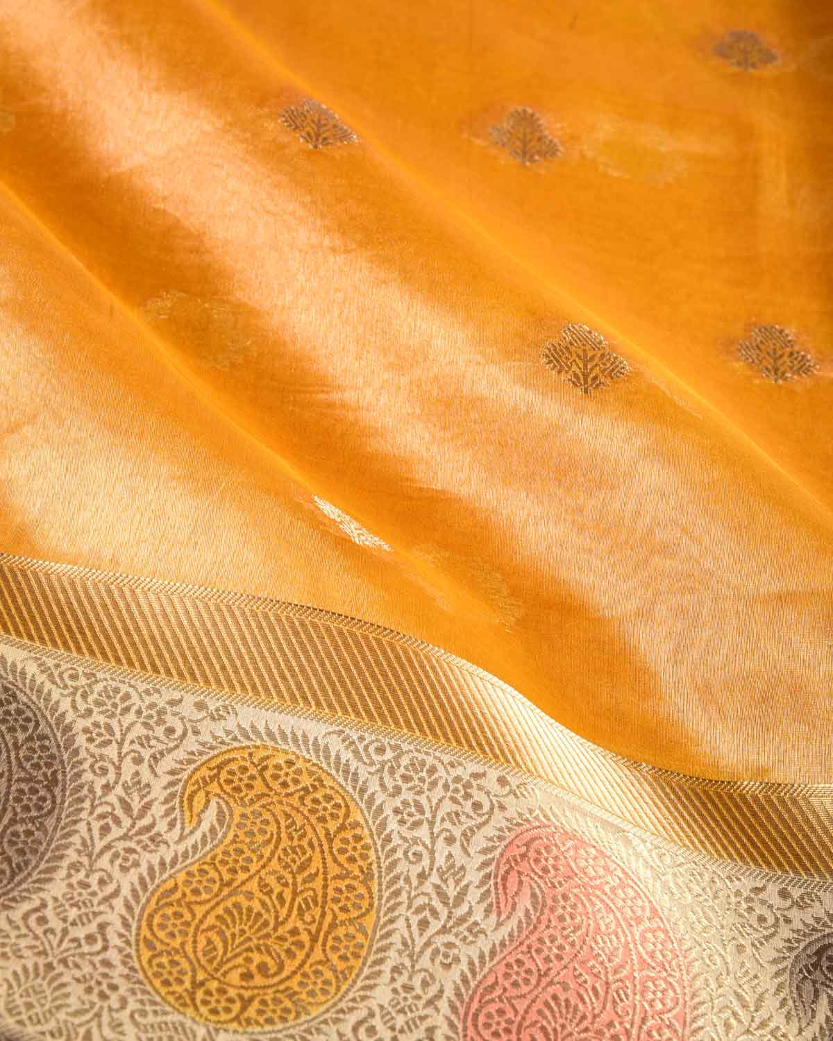 Metallic Ombre Pink-Yellow Hand Brush Dye Paisley Border Cutwork Brocade Woven Kora Tissue Banarasi Saree