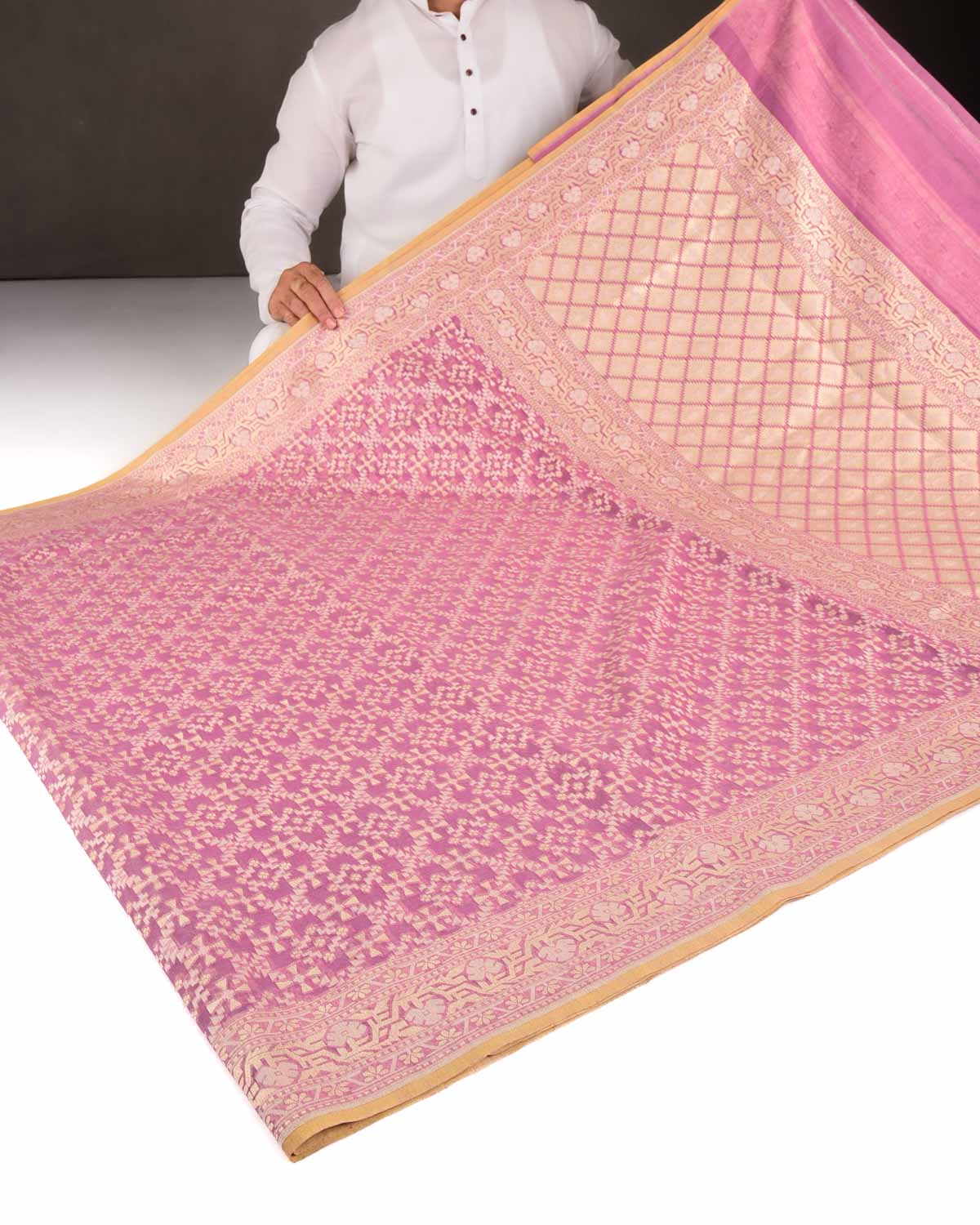 Wisteria Mauve Gold Zari & Resham Patola Cutwork Brocade Woven Cotton Silk Banarasi Saree