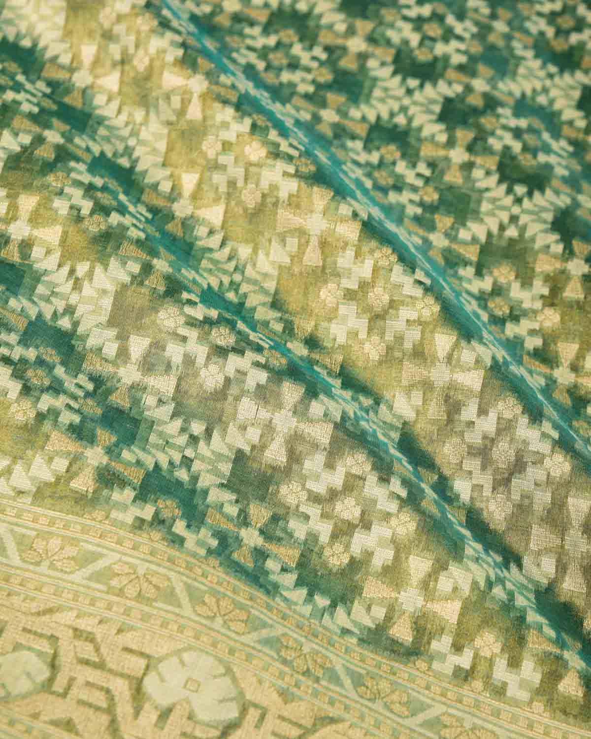 Metallic Green Gold Zari & Resham Patola Cutwork Brocade Woven Kora Tissue Banarasi Saree
