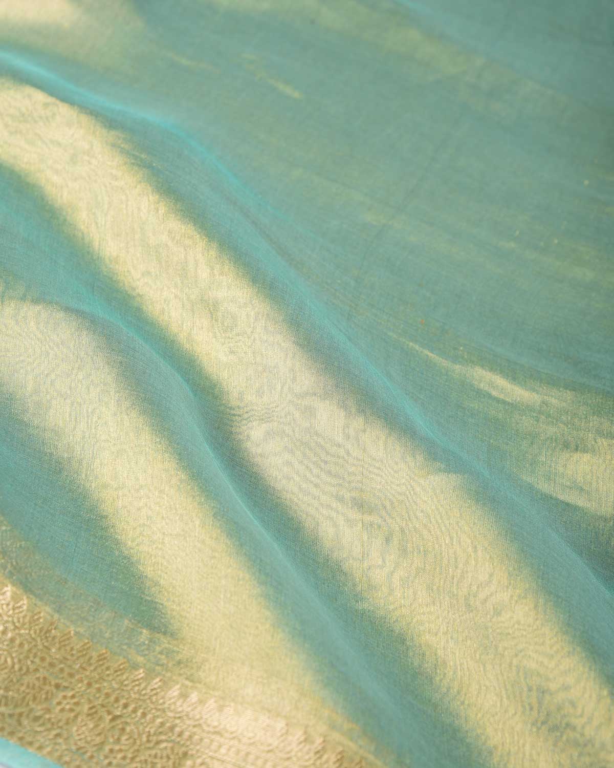 Metallic Aqua Marine Brocade Woven Kora Tissue Banarasi Saree with Gold Brocade Border Pallu-HolyWeaves