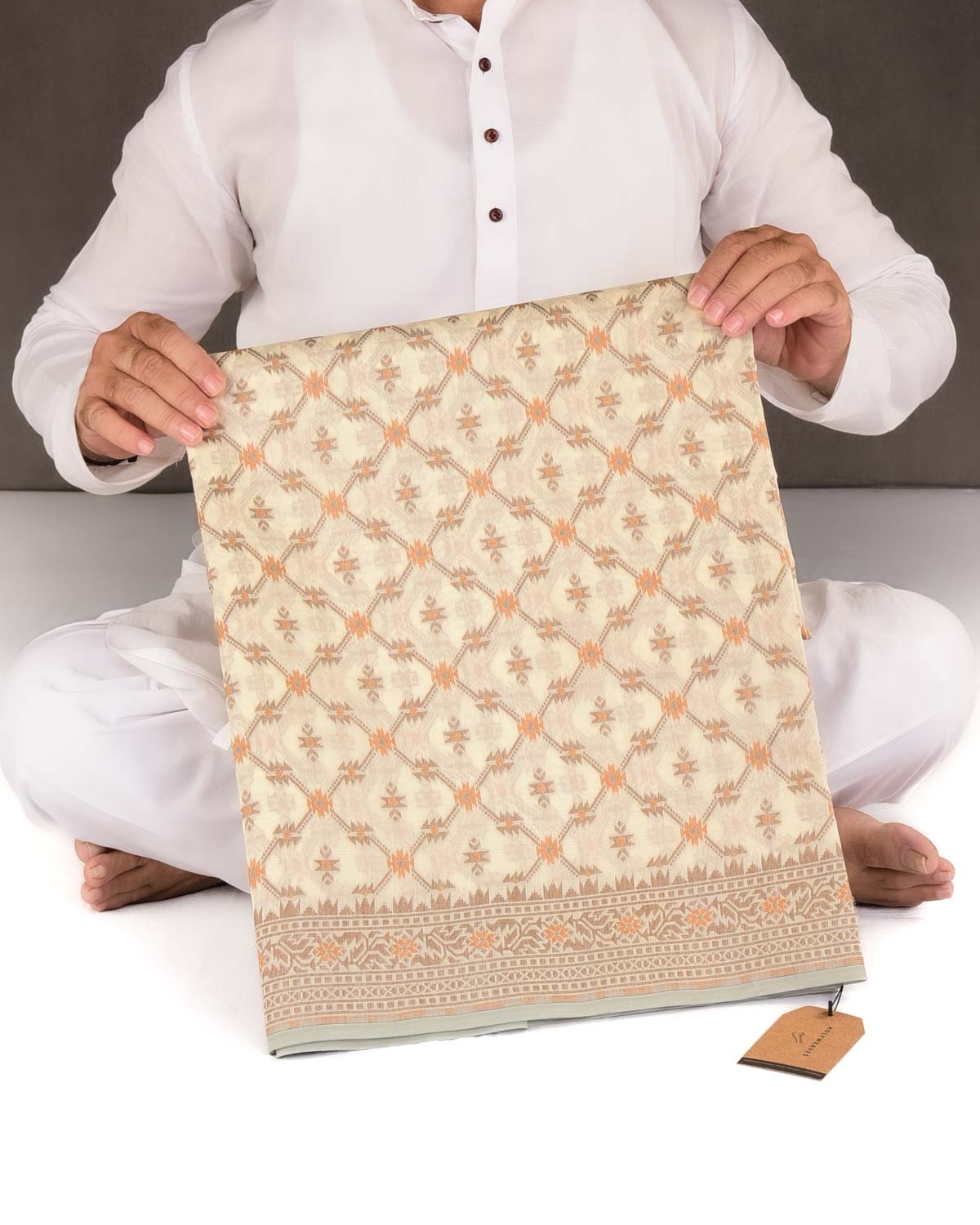 Cream Resham Jangla Cutwork Brocade Woven Art Cotton Silk Banarasi Saree