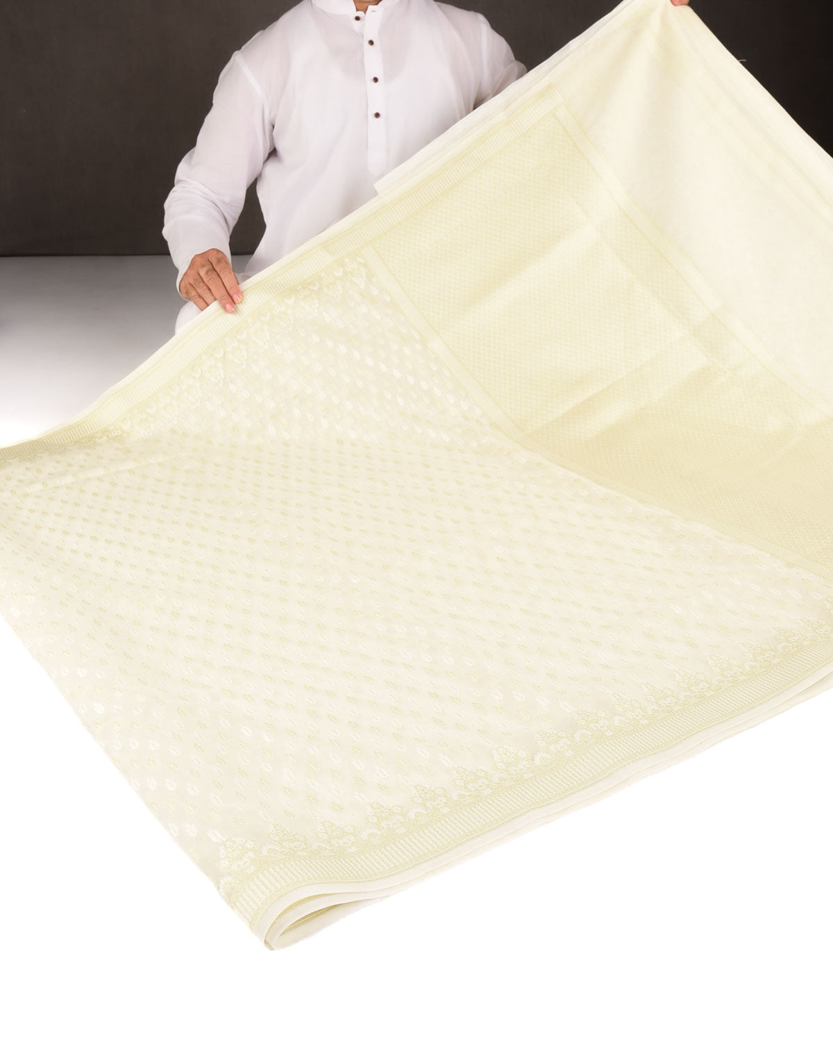 Ivory White Zari & Resham Buti Cutwork Brocade Woven Art Cotton Silk Banarasi Saree-HolyWeaves