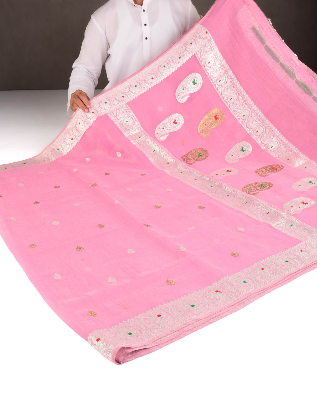 Metallic Pink Gold & Silver Zari Buti Kadhuan Brocade Handwoven Tissue Georgette Banarasi Saree with Meenekari Border Pallu