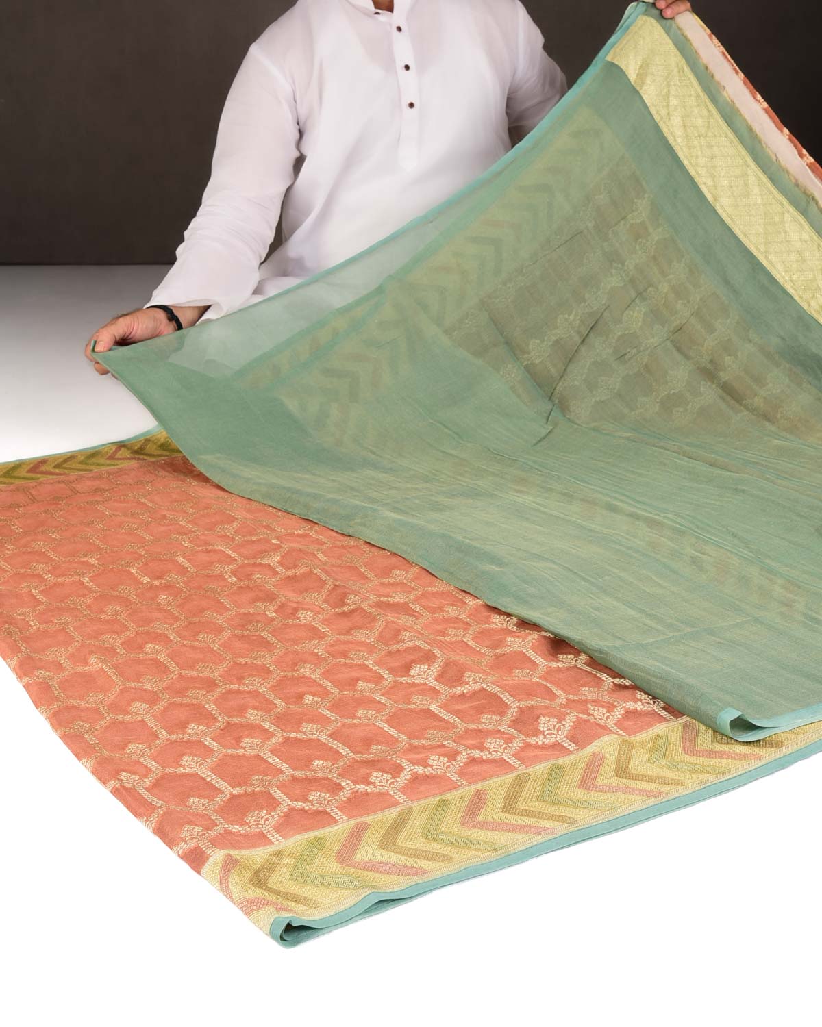 Garnet Gold Zari Jangla Hand Brush Dye Border Cutwork Brocade Woven Georgette Tissue Banarasi Saree