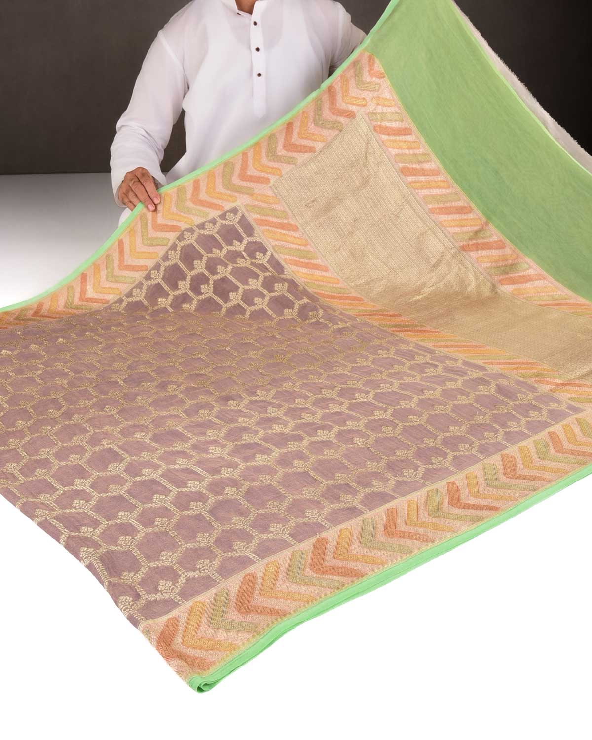 Metallic Rose Gray Gold Zari Jangla Hand Brush Dye Border Cutwork Brocade Woven Georgette Tissue Banarasi Saree