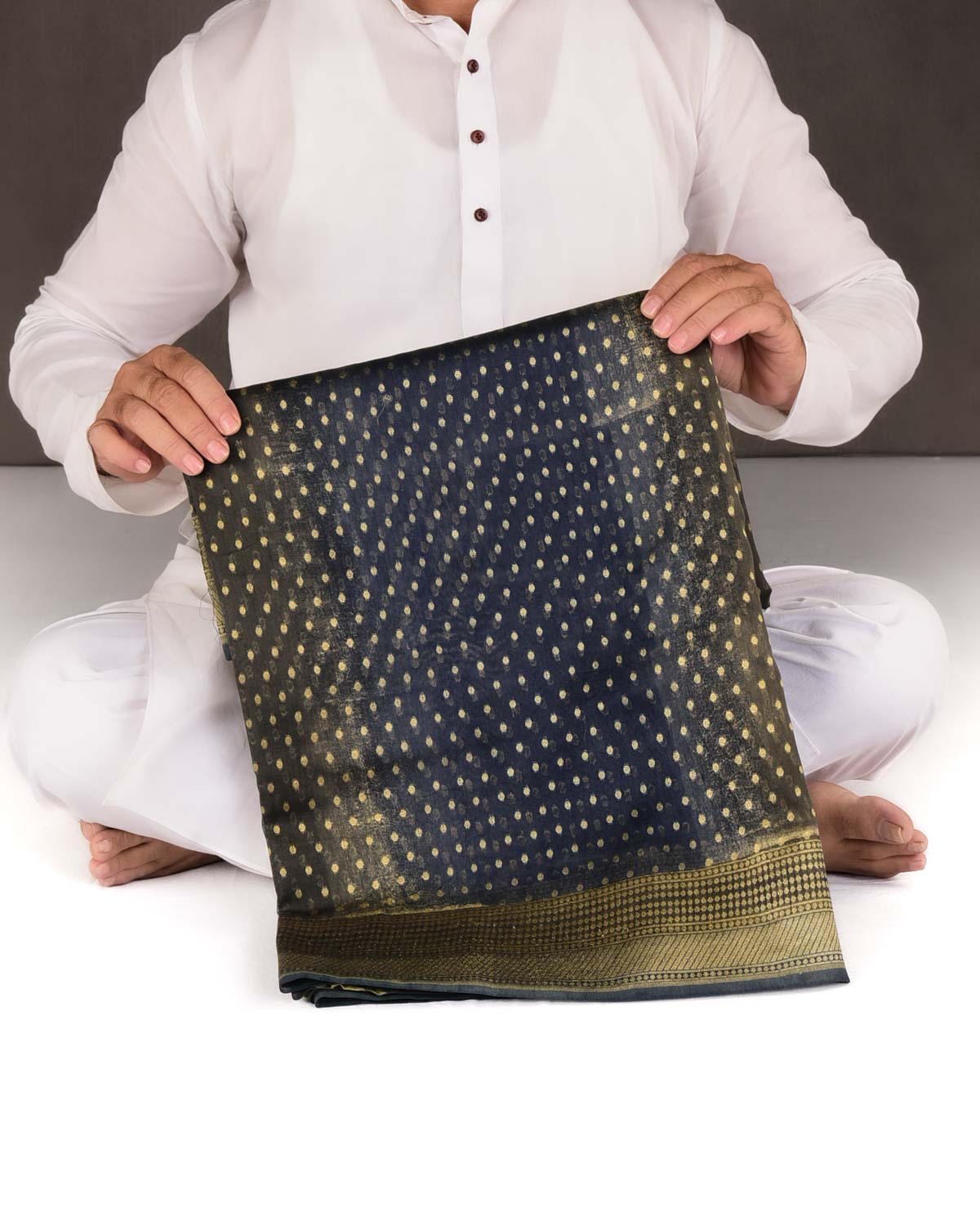 Mottled Black Gold Zari Buti Cutwork Brocade Woven Cotton Silk Banarasi Saree-HolyWeaves
