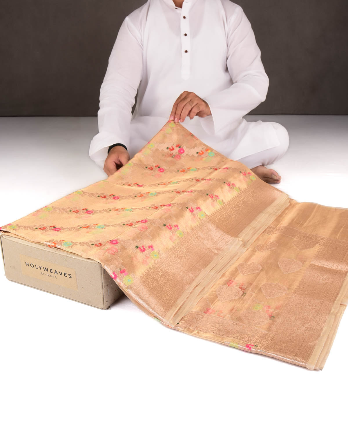 Metallic Gold Zari & Resham Floral Diagonal Bel Brocade Woven Kora Tissue Banarasi Saree-HolyWeaves