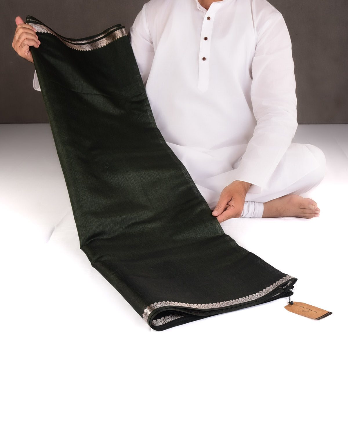 Textured Green Gold Zari Border Pallu Cutwork Brocade Woven Poly Dupion Banarasi Saree