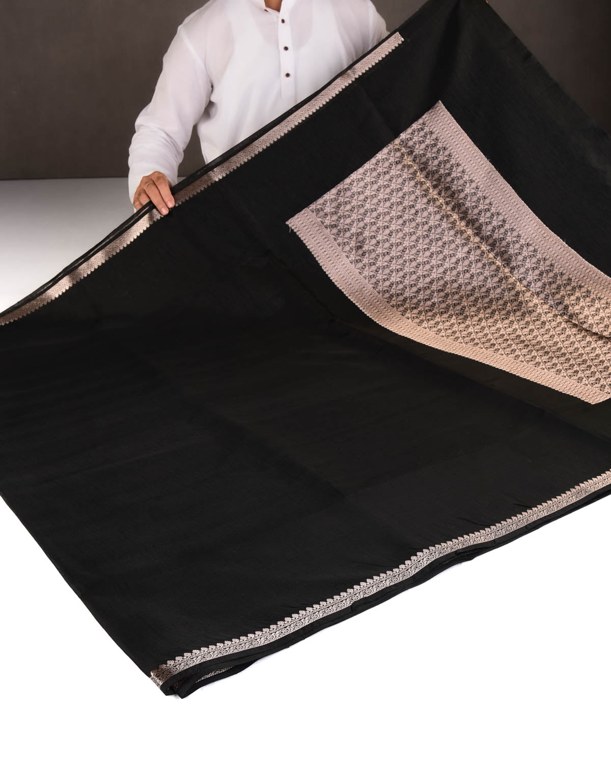 Textured Black Gold Zari Border Pallu Cutwork Brocade Woven Poly Dupion Banarasi Saree