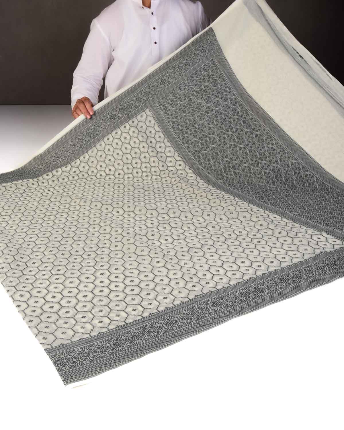 Black & White Resham Jangla Cutwork Brocade Woven Art Cotton Silk Banarasi Saree