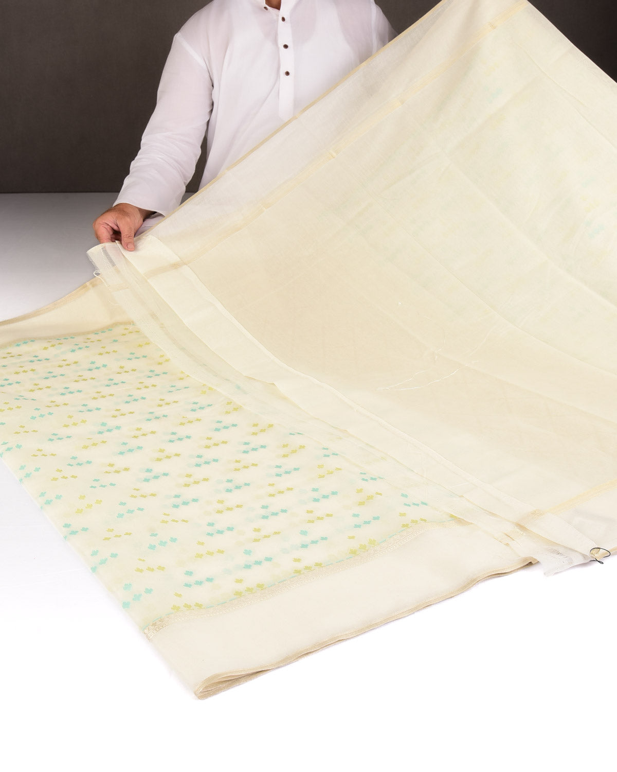 Blue-Green on Cream Resham Leaf Scatter Buti Cutwork Brocade Woven Art Cotton Silk Banarasi Saree