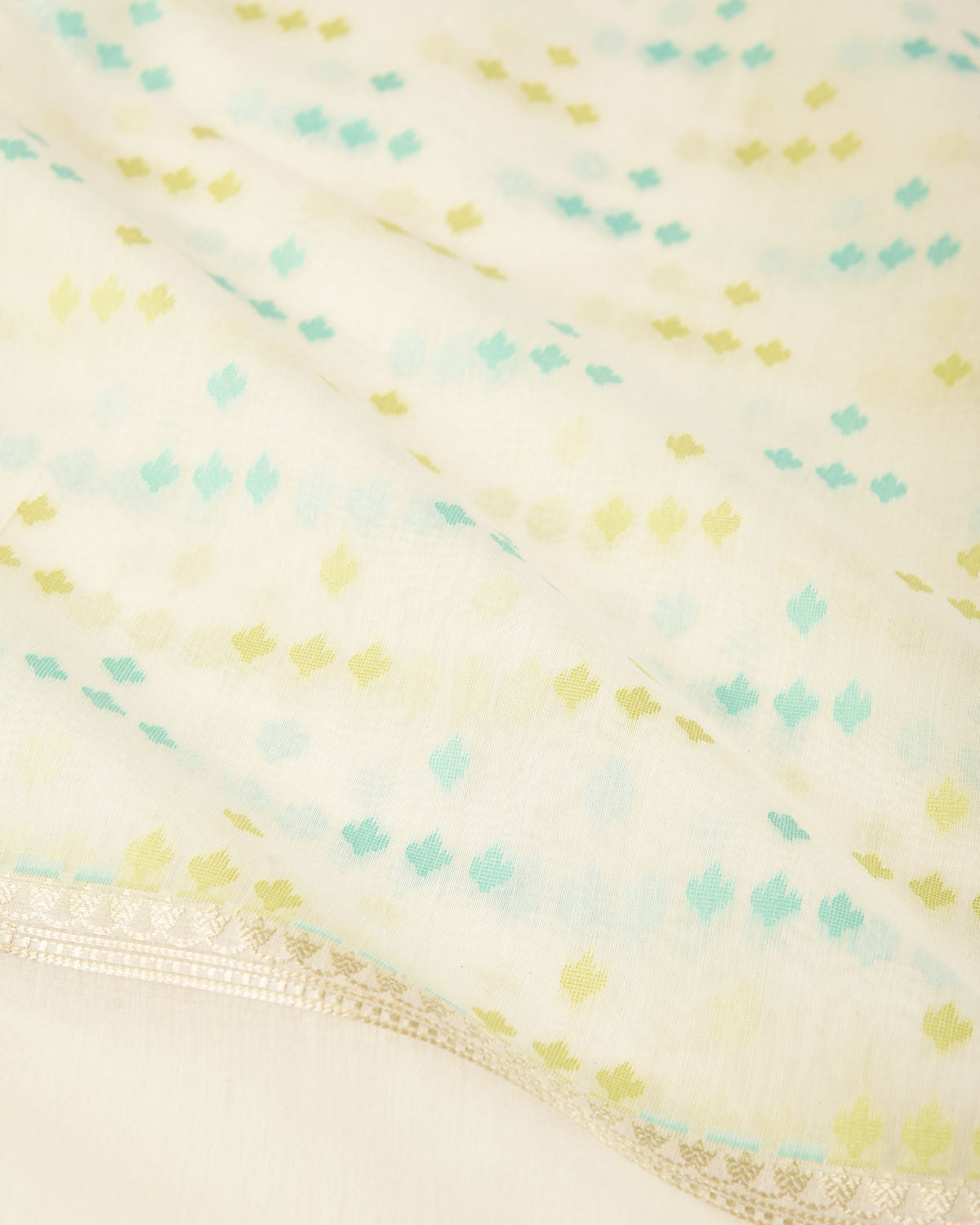 Blue-Green on Cream Resham Leaf Scatter Buti Cutwork Brocade Woven Art Cotton Silk Banarasi Saree