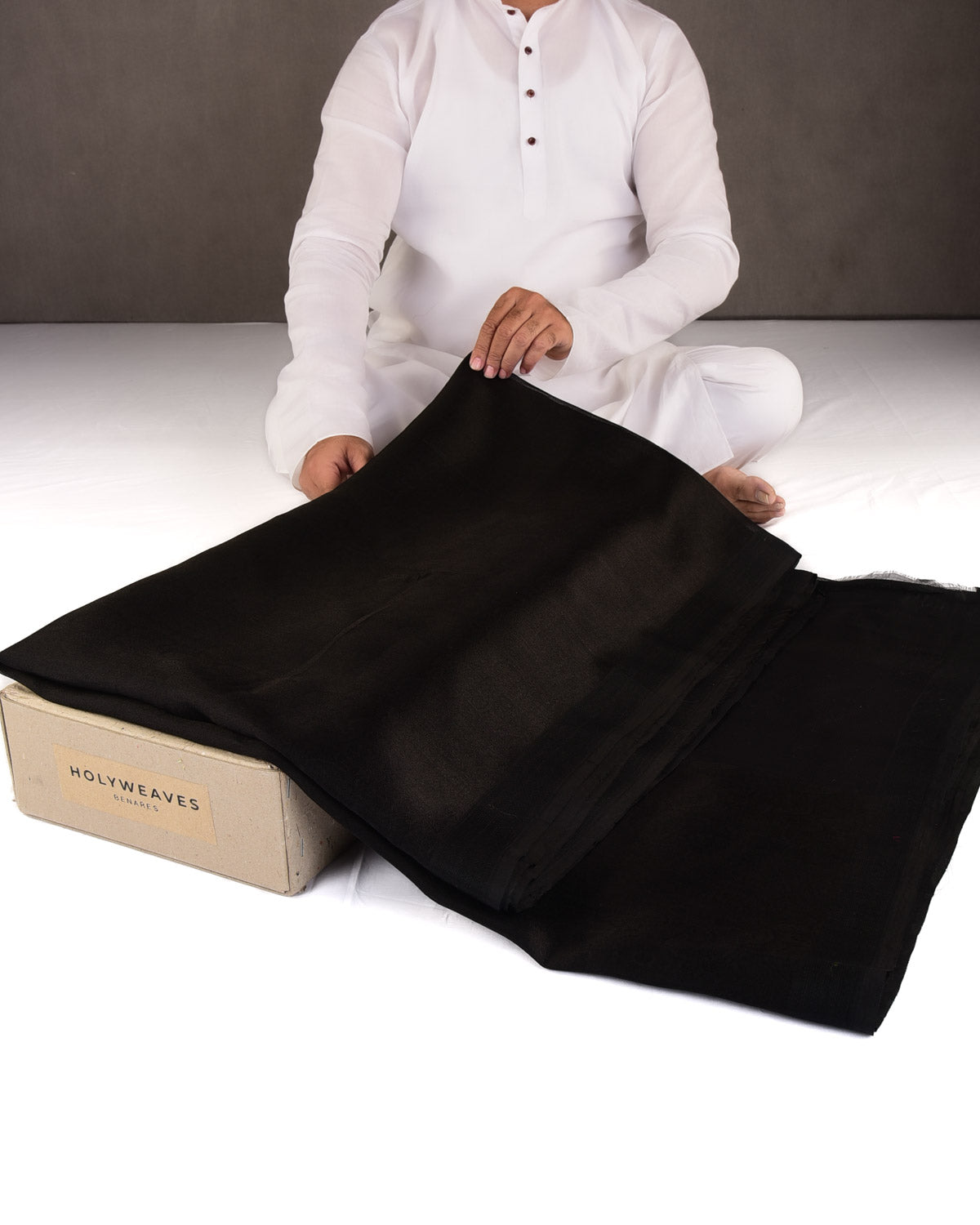 Black Chakri Tanchoi Woven Kora Silk Banarasi Saree-HolyWeaves
