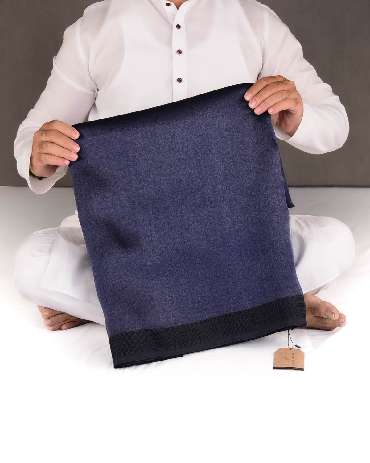Navy Blue Chakri Tanchoi Woven Kora Silk Banarasi Saree-HolyWeaves