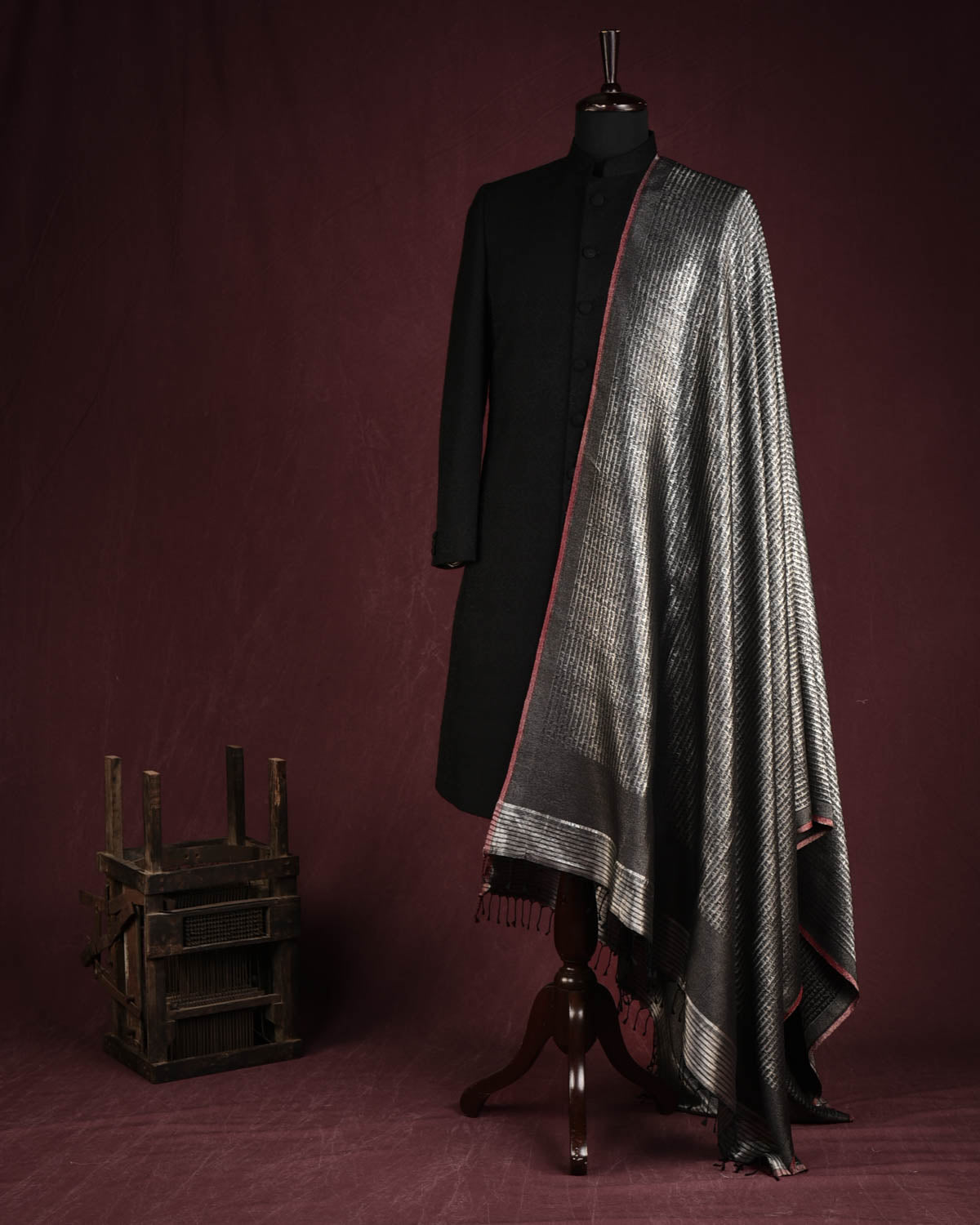 Metallic Black Silver Zari Geeta Shlok 2.47 Brocade Handwoven Silk Wool Unisex Dress Shawl-HolyWeaves