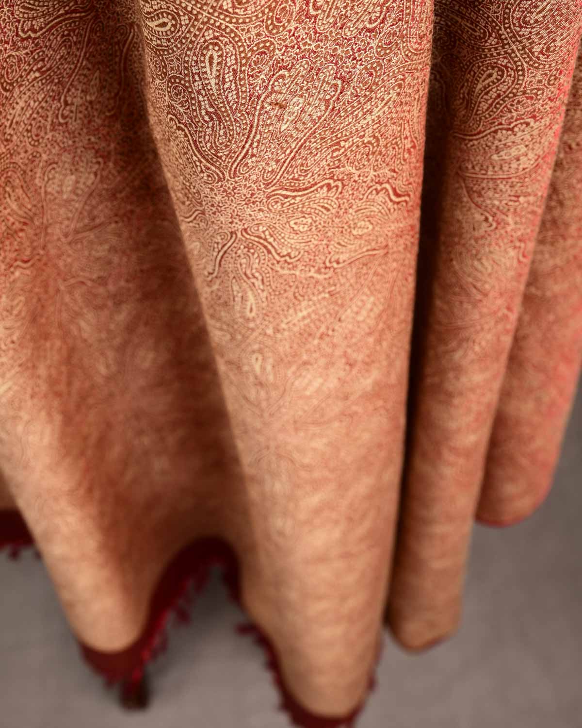 Beige Maroon Damask Tanchoi Handwoven Silk Wool Banarasi Shawl-HolyWeaves