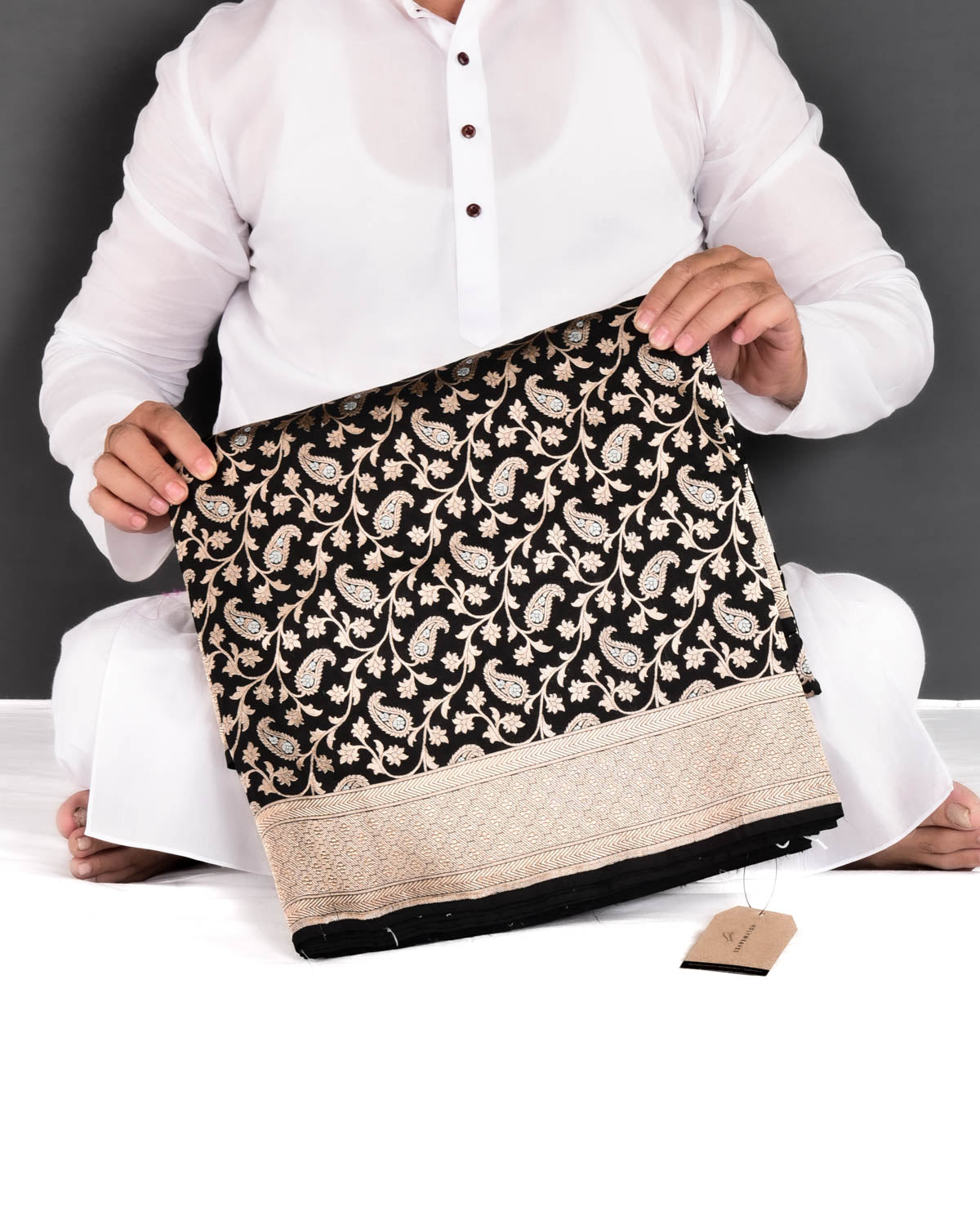 Black Banarasi Alfi Sona Rupa Paisley Jaal Cutwork Brocade Handwoven Katan Silk Saree - By HolyWeaves, Benares