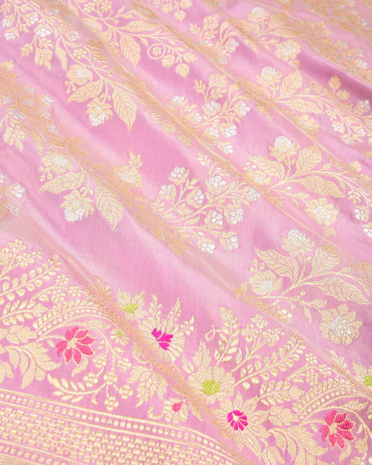 Mauve Banarasi Gold & Silver Zari Floral Jaal Kadhuan Brocade Handwoven Katan Silk Saree - By HolyWeaves, Benares