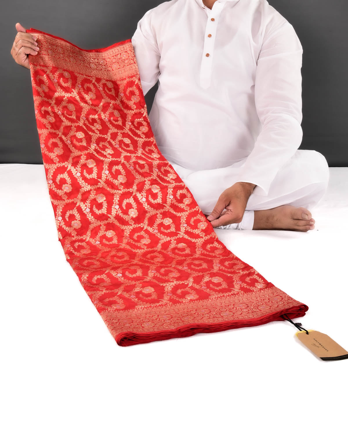 Red Banarasi Gold & Silver Zari Floral Jaal Cutwork Brocade Handwoven Katan Silk Saree - By HolyWeaves, Benares