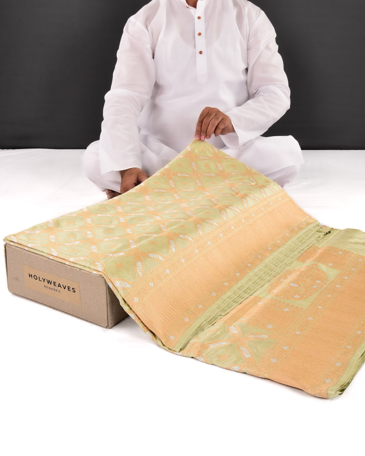 Laurel Green Banarasi Gold & Silver Zari Paisley Grids Cutwork Brocade Handwoven Katan Silk Saree - By HolyWeaves, Benares