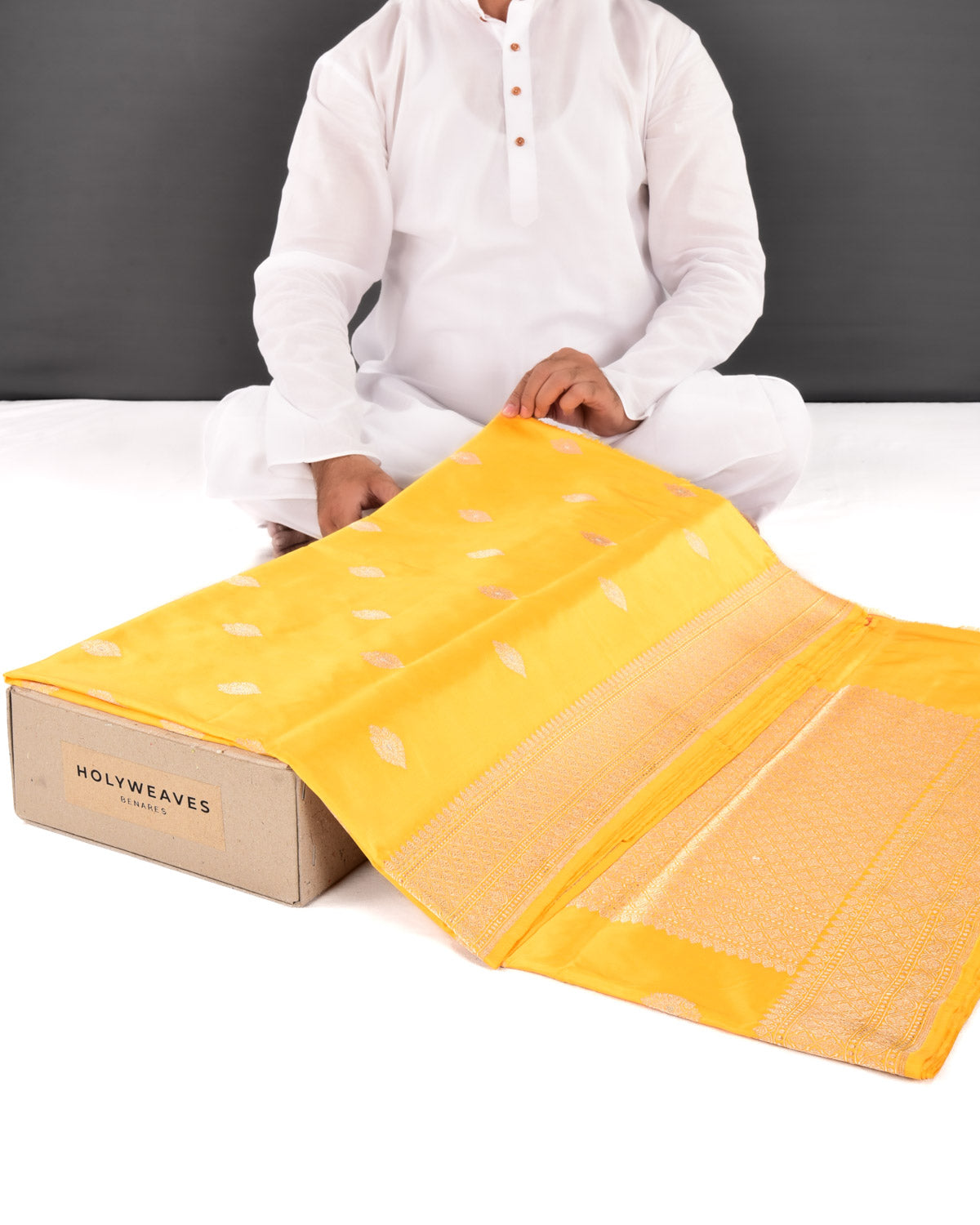 Yellow Banarasi Gold & Silve Zari Alfi Buti Kadhuan Brocade Handwoven Katan Silk Saree - By HolyWeaves, Benares
